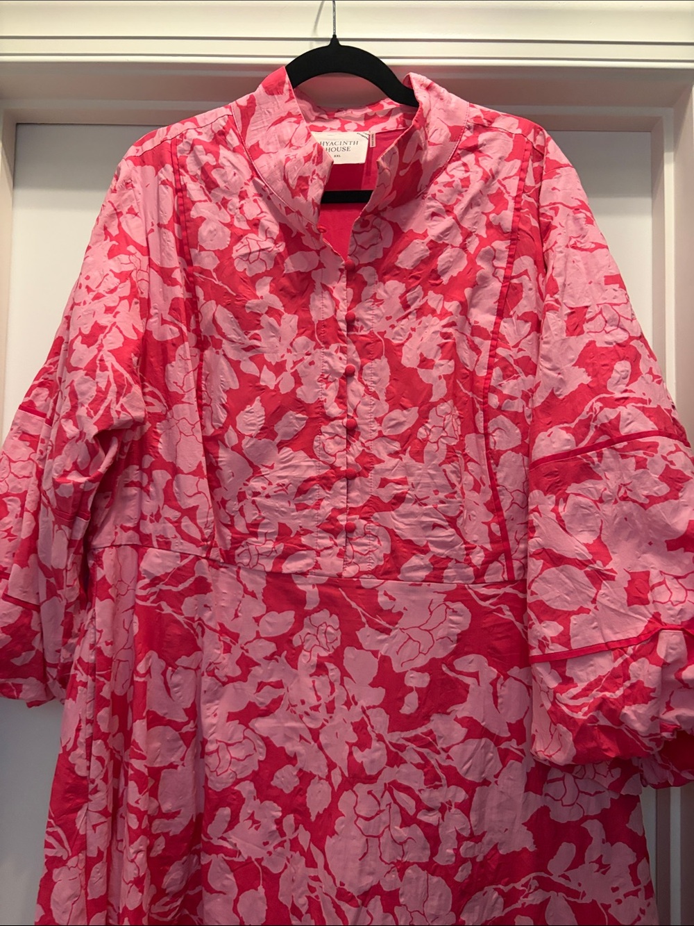 Floral Pink Button-Front Midi Dress with Puff Sleeves - Picture 8 of 8